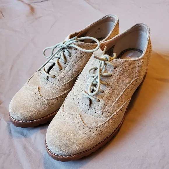 1) SPERRY Suede Oxford Wing Tip Sz. 6