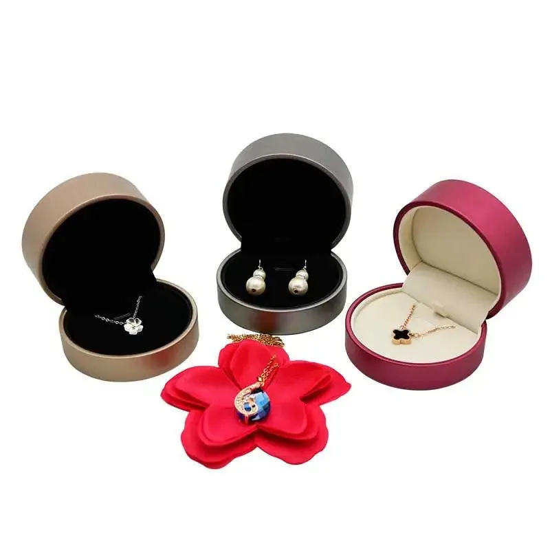 100PCs MOQ Fashion Round Custom Leather Jewelry Boxes