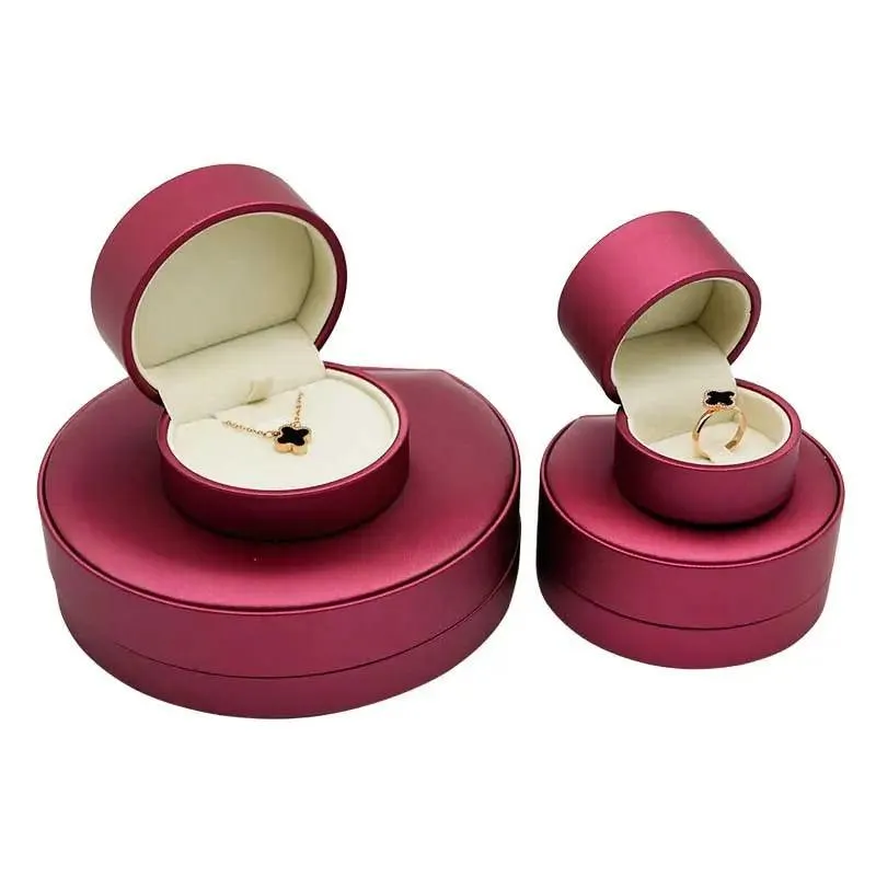100PCs MOQ Fashion Round Custom Leather Jewelry Boxes