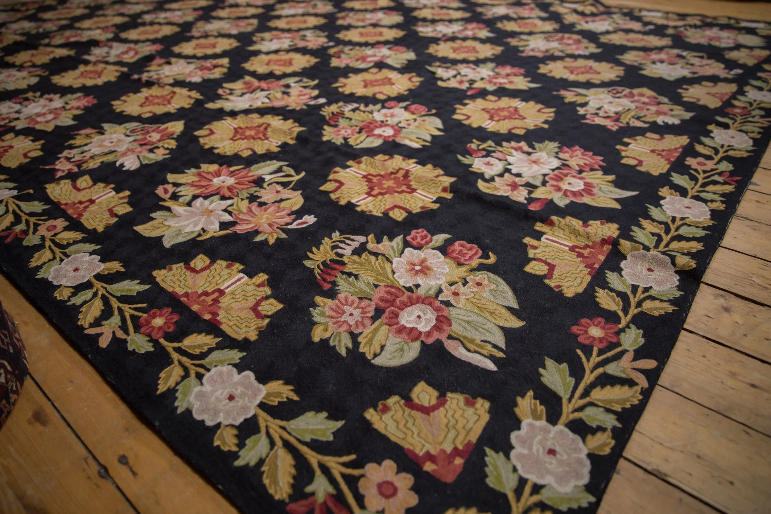 10x14 Vintage Chainstitch Carpet