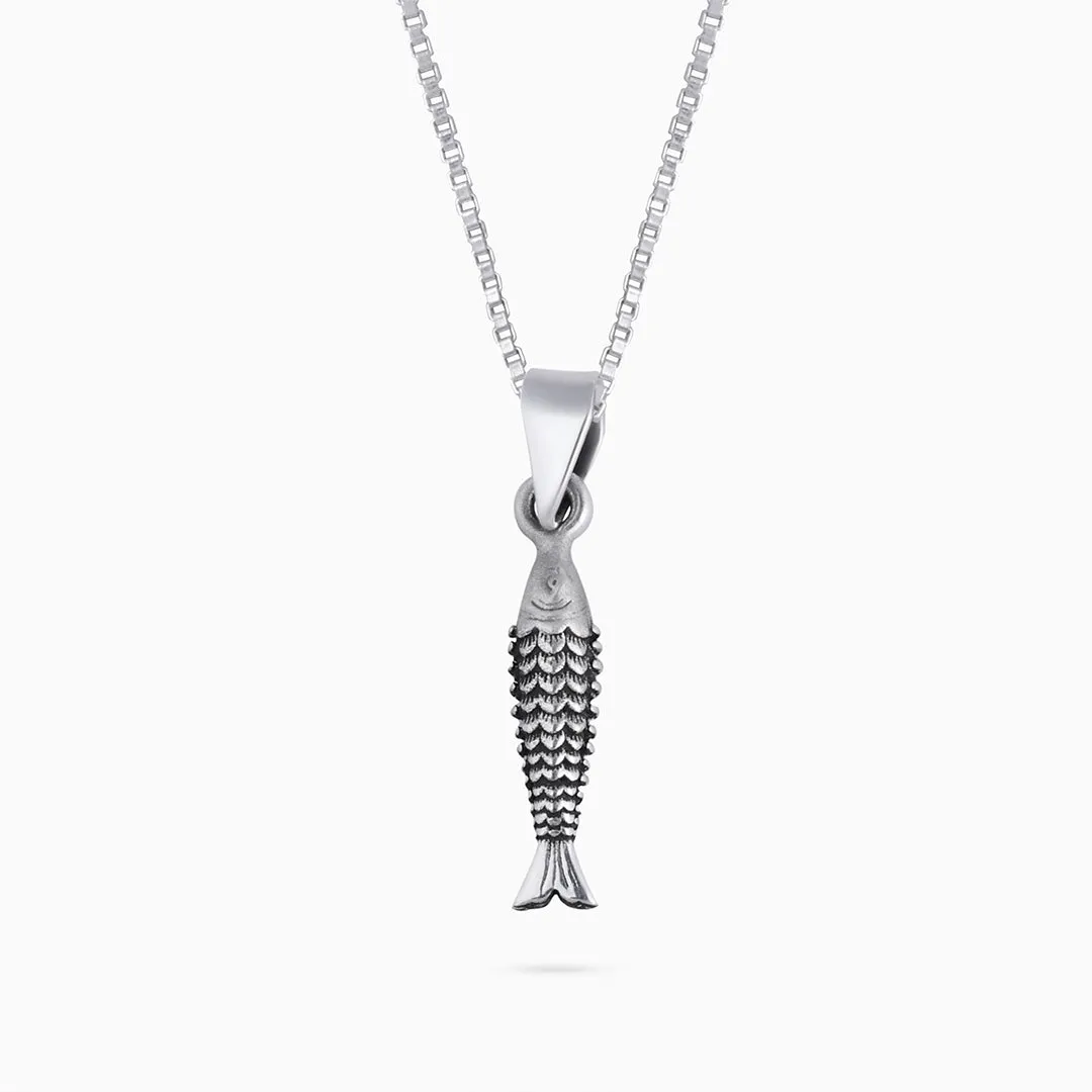 925 sterling Silver Antique Fish Pendant