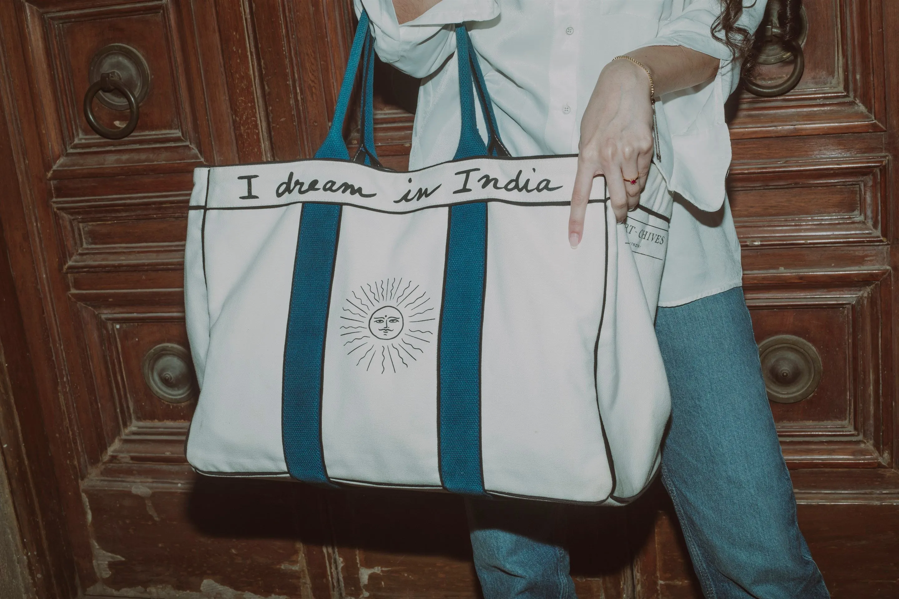 Accessory Bag Tote India Cotton Canvas Blue White AcToBl Fashion Edit Home Lifestyle Artchivesindia