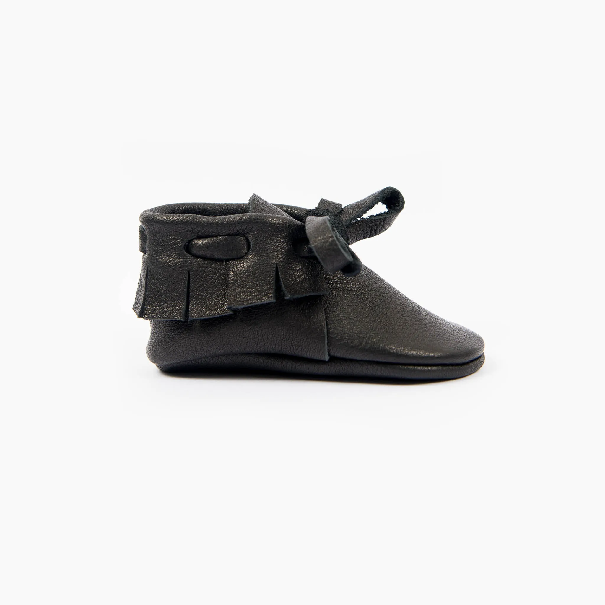 BLACK LACED MOCCASINS
