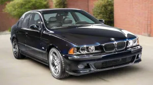 BMW M5 (E60) 2006 - 2010 Outdoor Indoor Select-Fit Car Cover