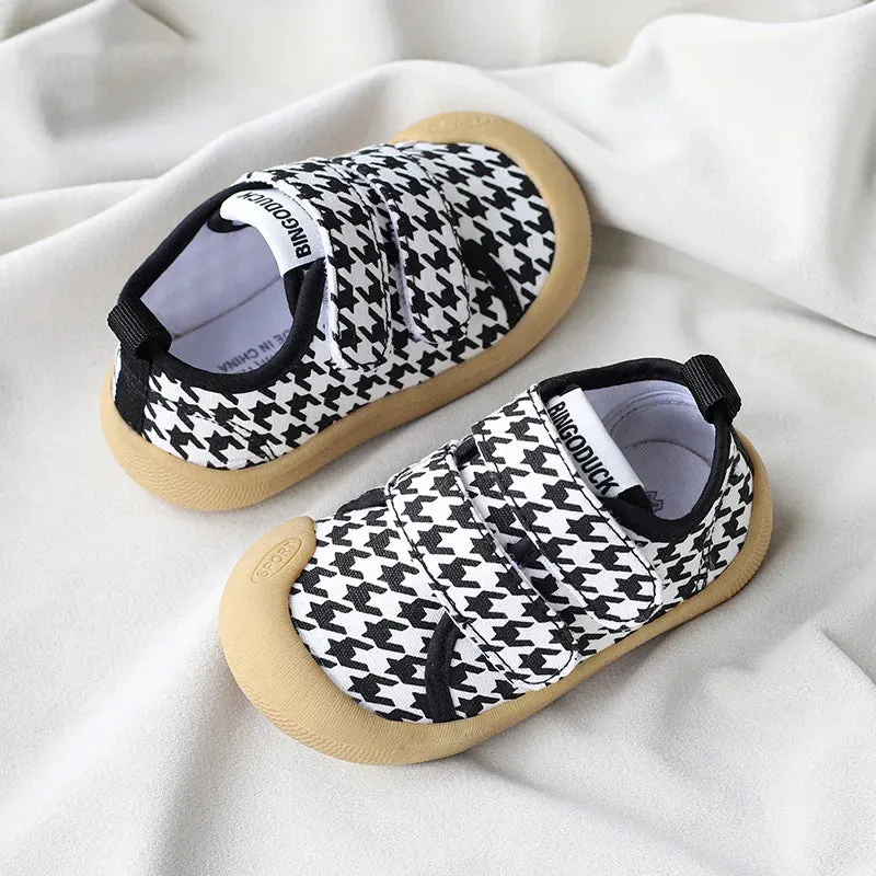 Breathable Material - Printed Shoes With Velcro Fastener For Children