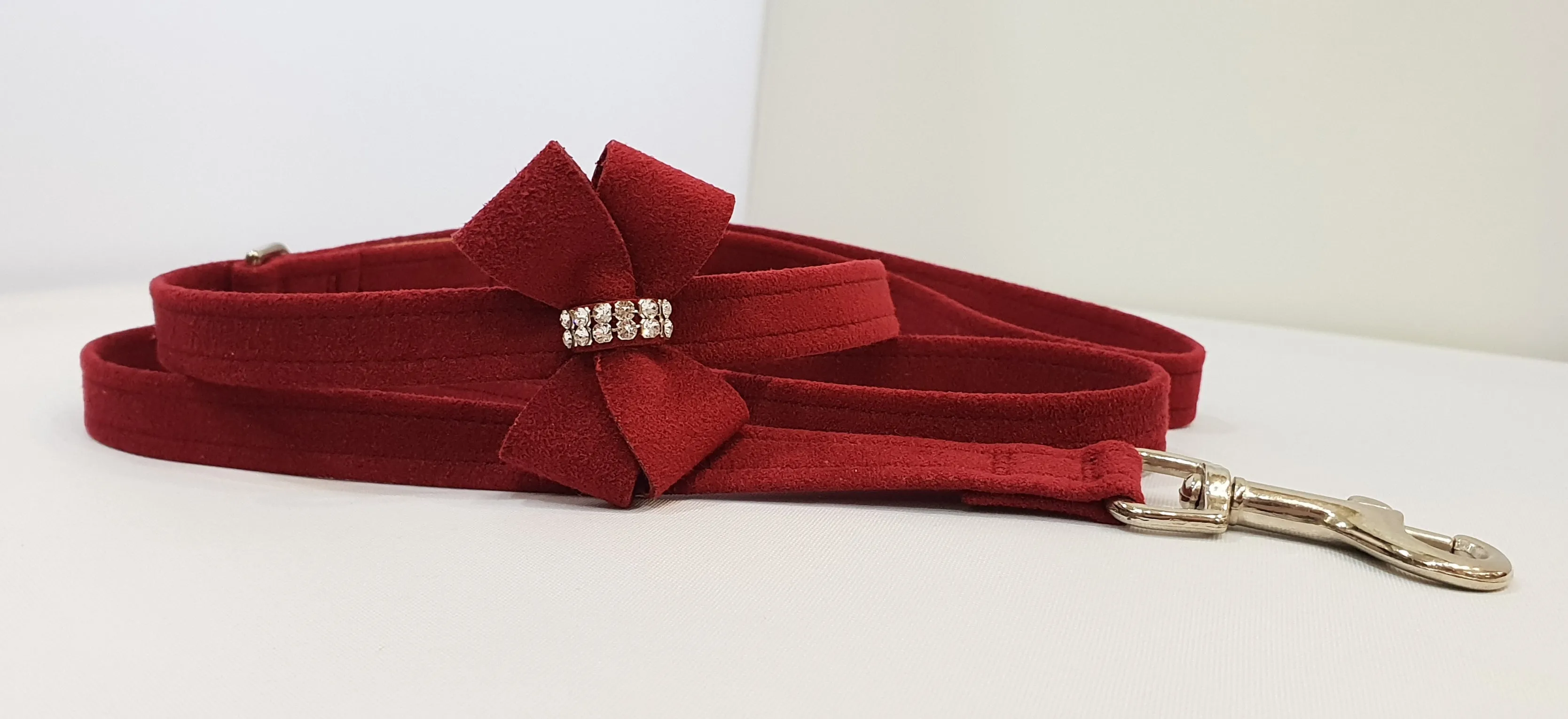 Burgundy Microsuede 1/2" x 4' Leash - N Bow