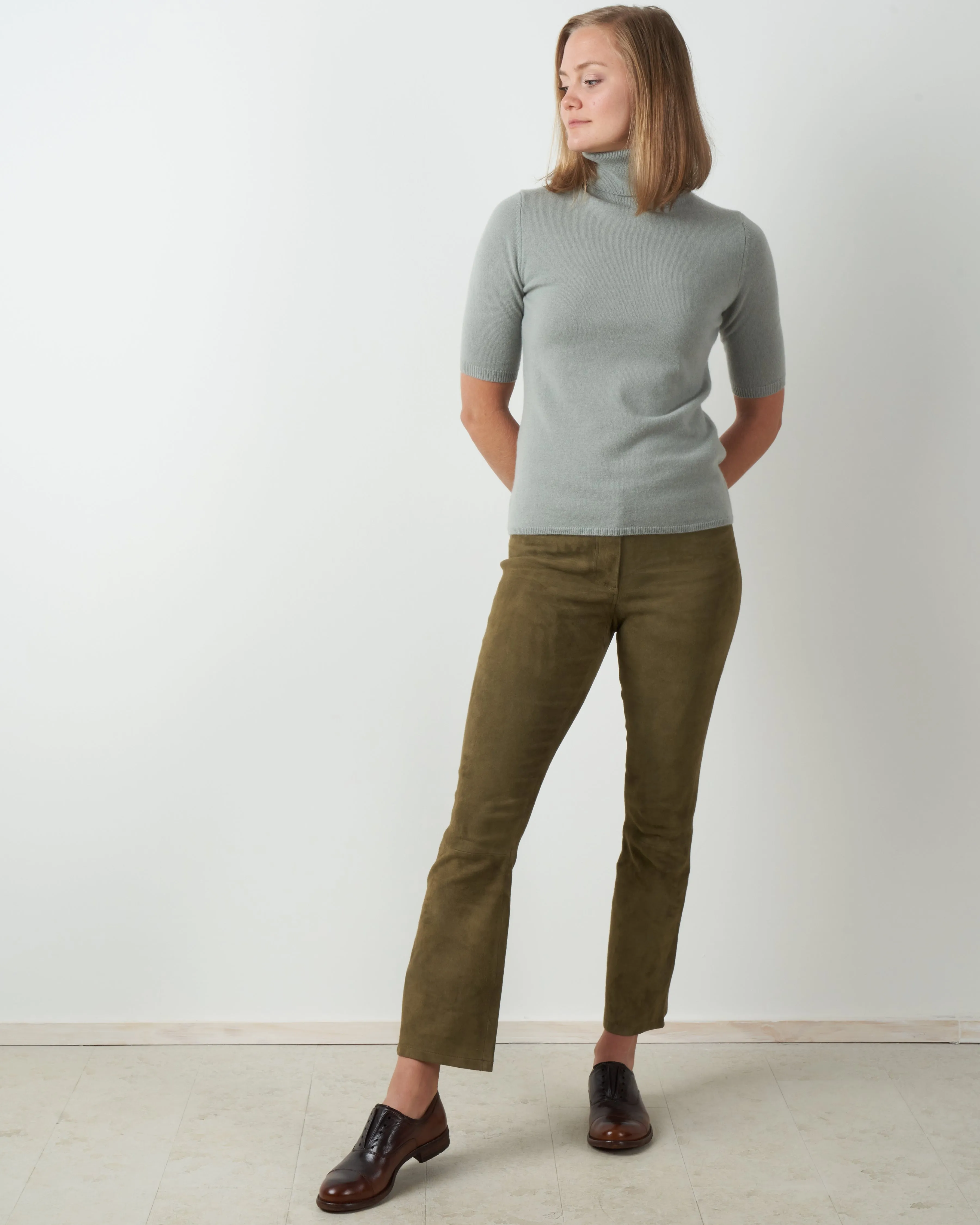 cashmere elbow sleeve turtle - platino green