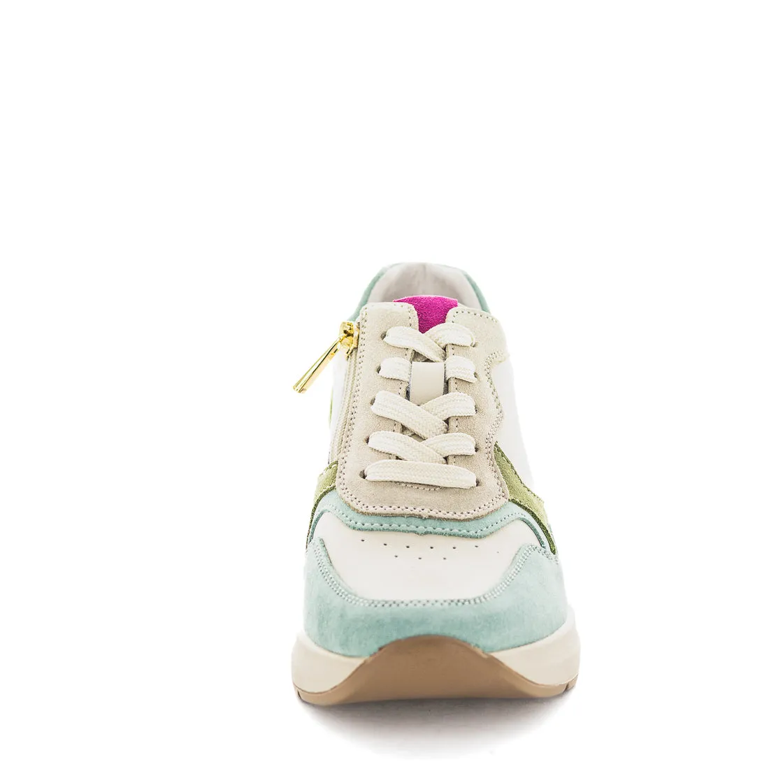 Chasin Sneakers