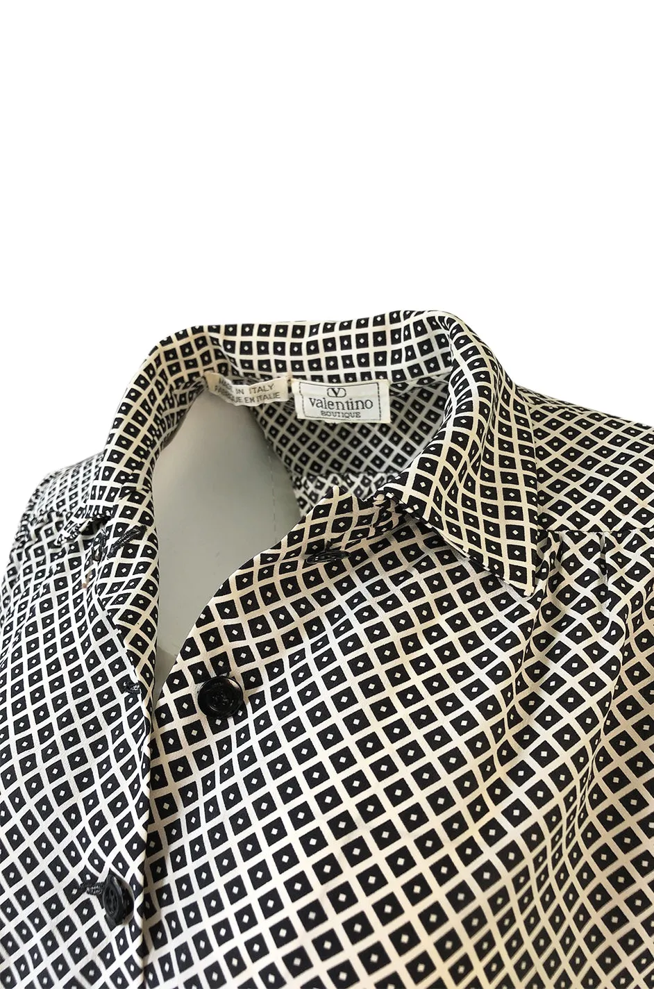 Chic 1980s Valentino Boutique Graphic Black & White Silk Top