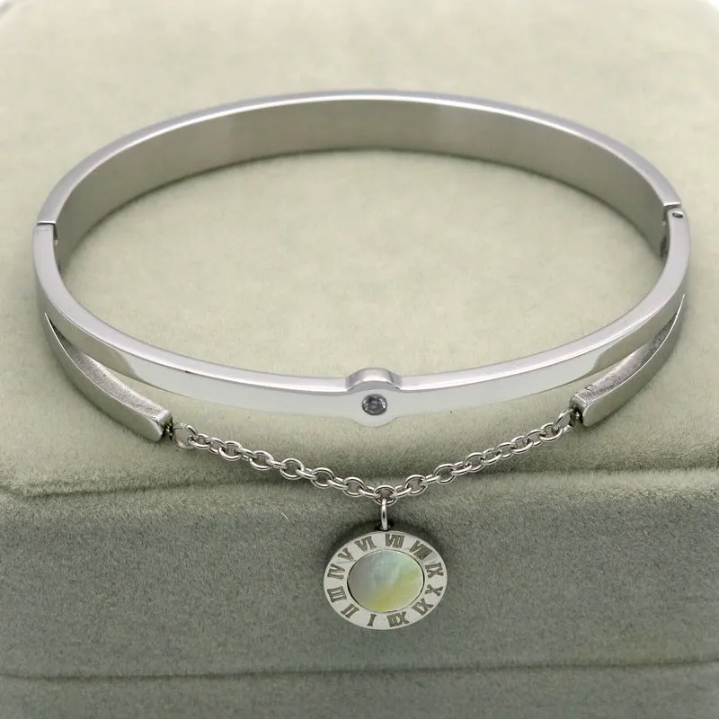 Chic Rome Fringed Bracelets for Women