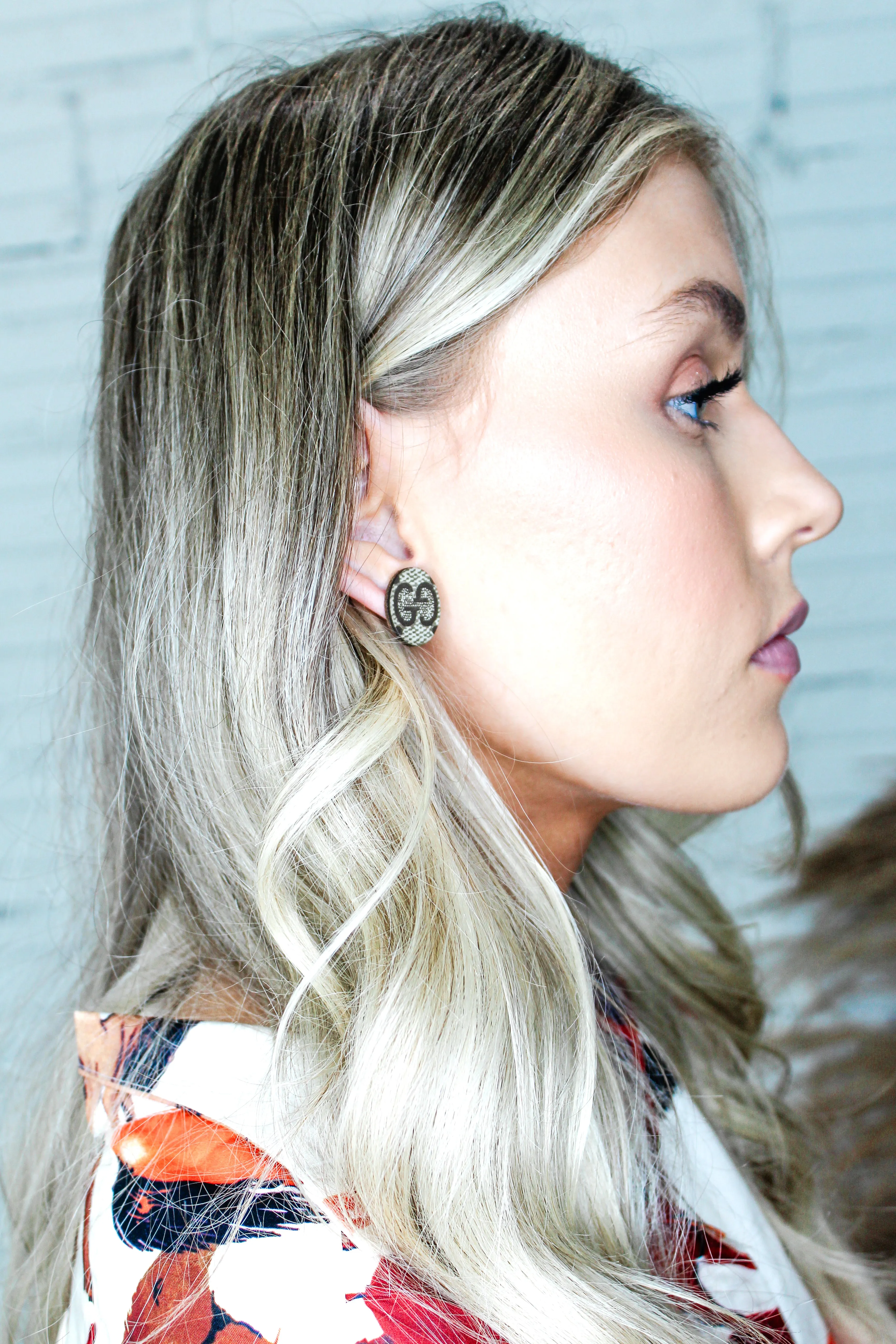 Classic G Oval Stud Earrings