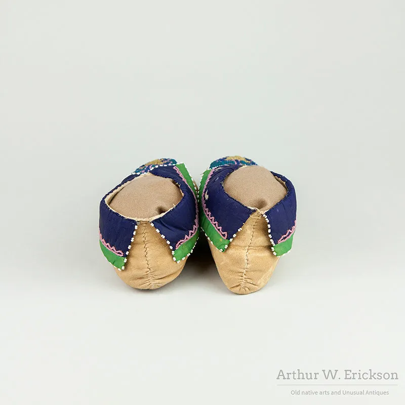 Delaware Beaded Moccasins