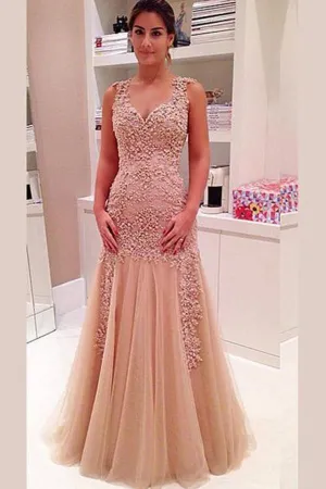 Elegant V-Neck Layers Tulle Prom Dress Sheer Back With Appliques TP0134