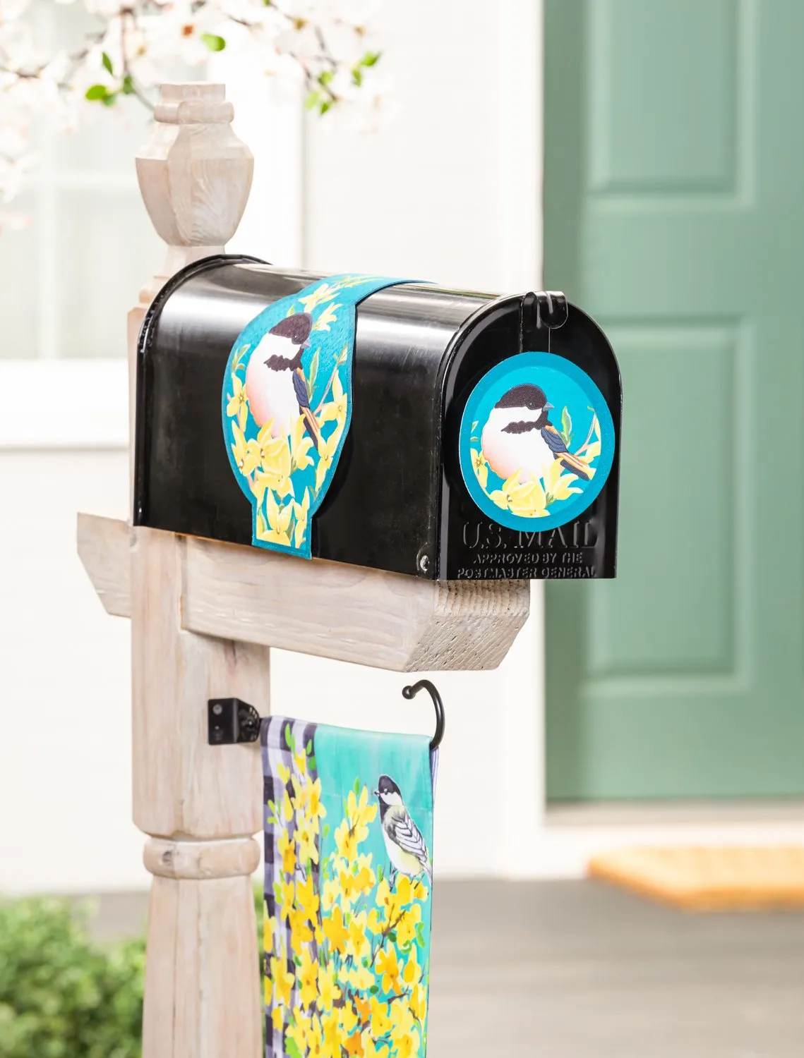 Forsythia and Chickadee Mailbox Saddle with Magnetic Mailbox Door Décor Set,56836s
