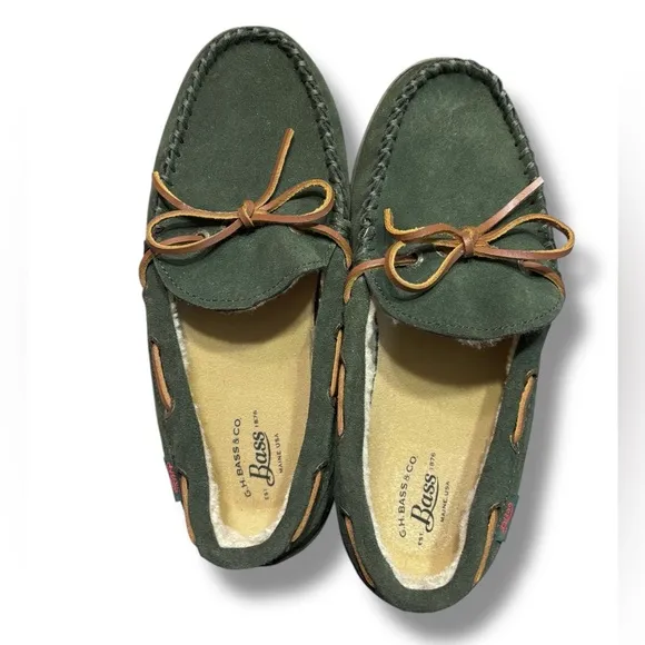 G.H. BASS Green Suede Moccasin Shoes Faux Shearling Lining