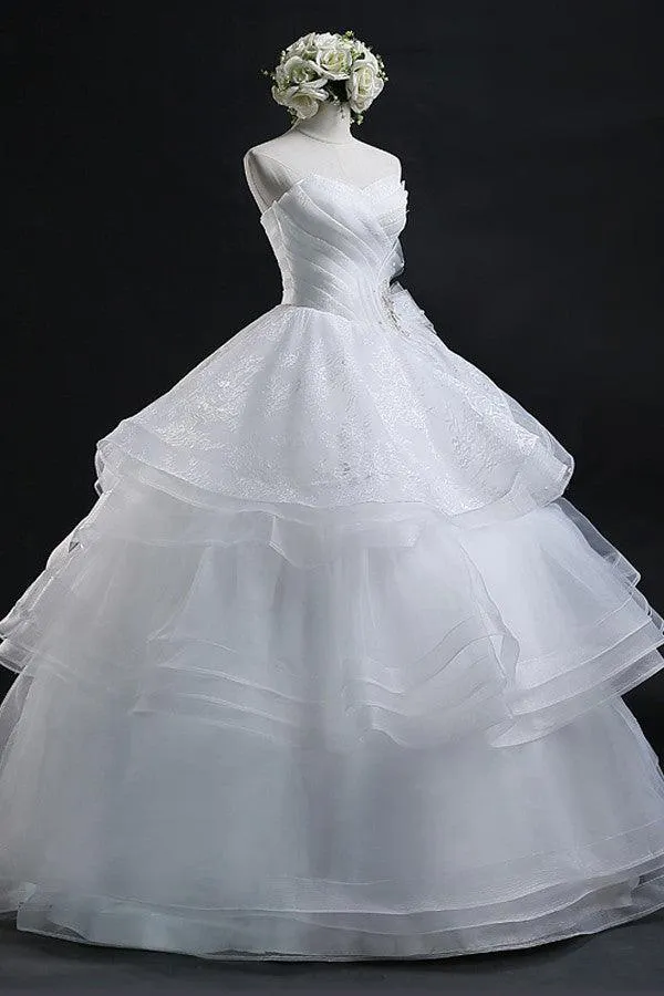 Glamorous Ball Gown Sweetheart Organza Wedding Dress With Lace TN0010