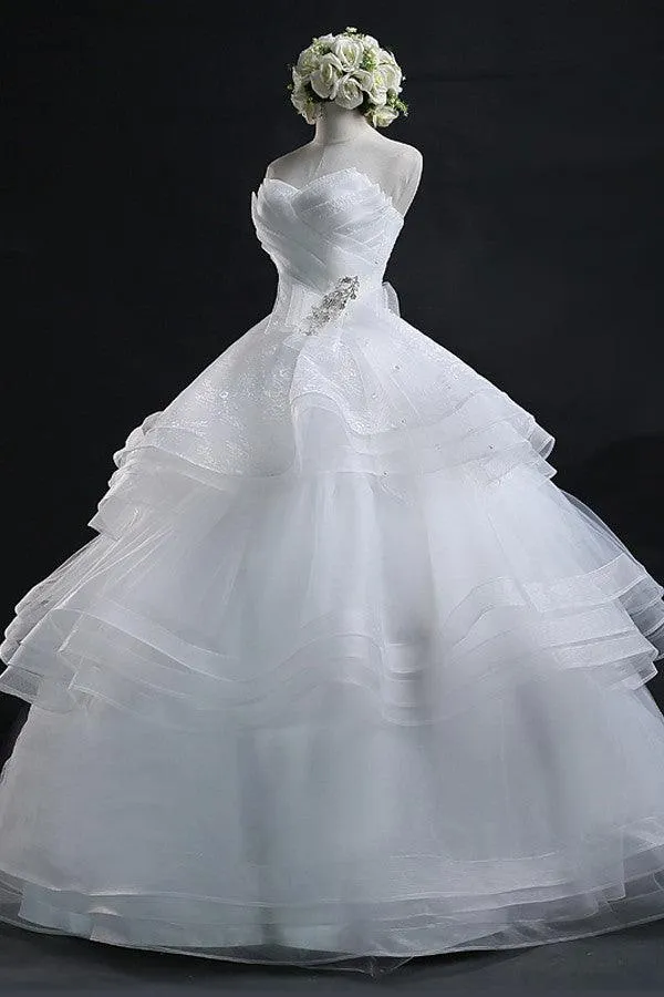 Glamorous Ball Gown Sweetheart Organza Wedding Dress With Lace TN0010