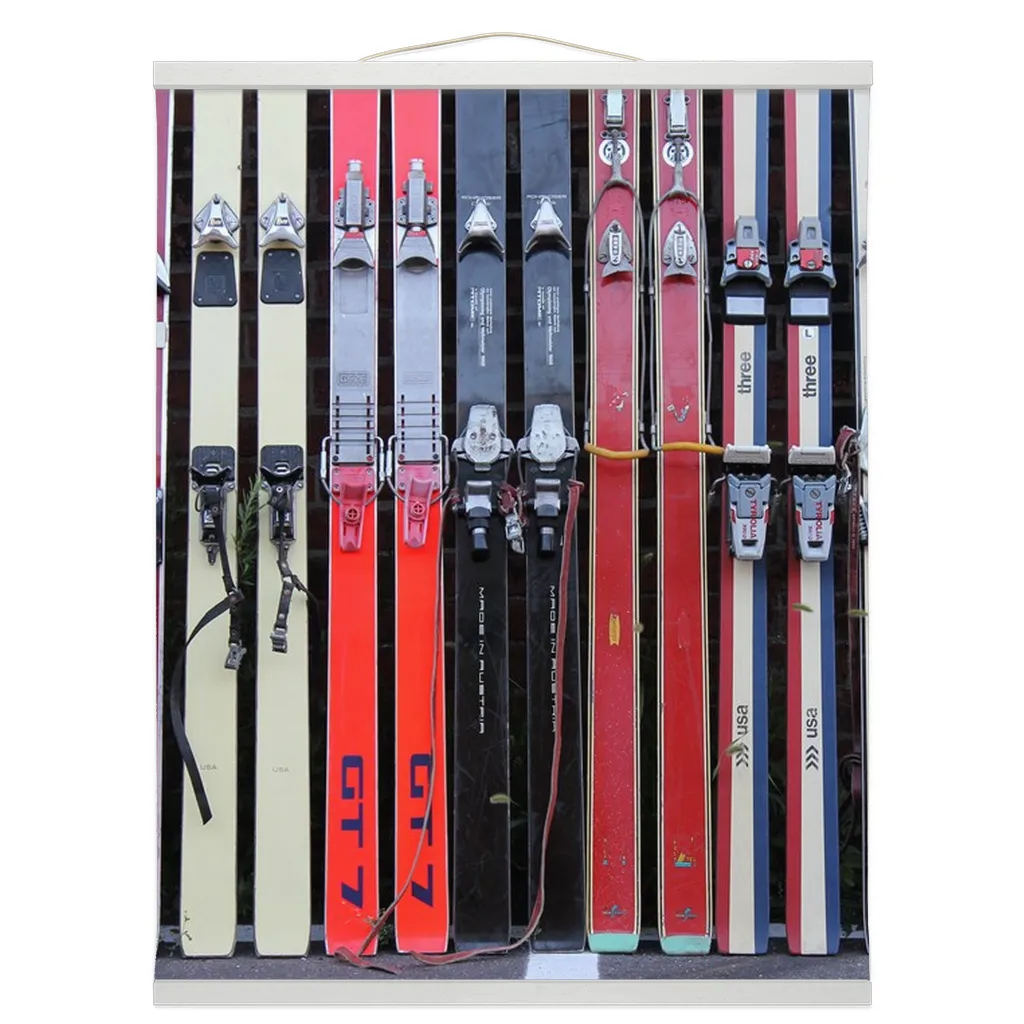 Hanging Canvas Print - Vintage Skis