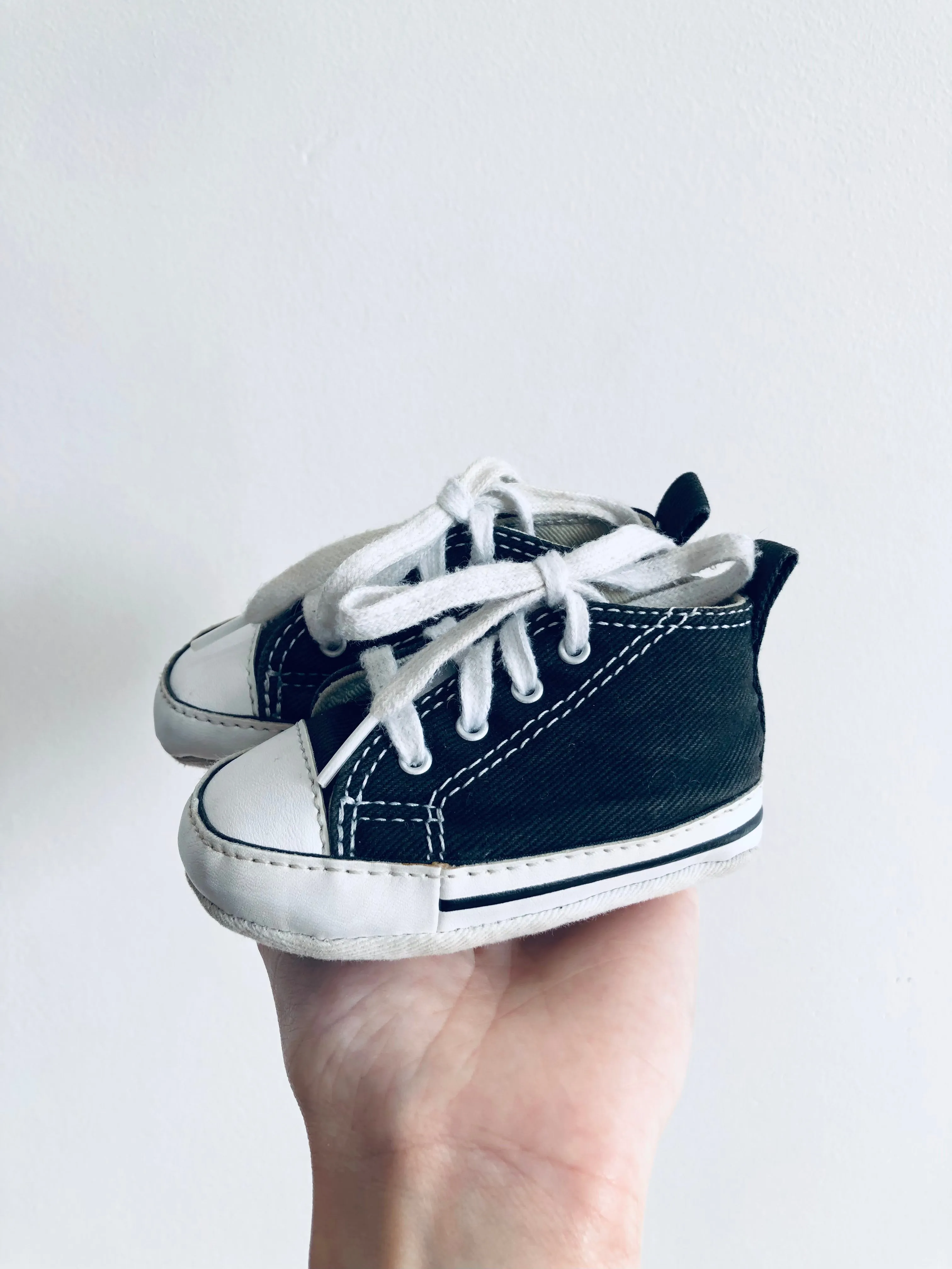 Lace Up Crib Shoes // 2 Baby