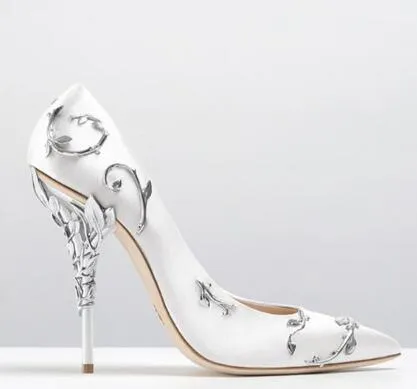 Leaves Heel Design Pointe Shoes