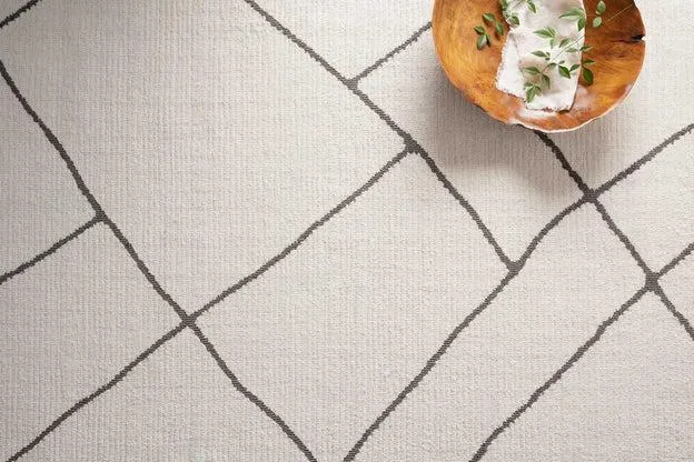 Logan Rug Magnolia Home by Joanna Gaines  - LOG-01 Ivory / Charcoal