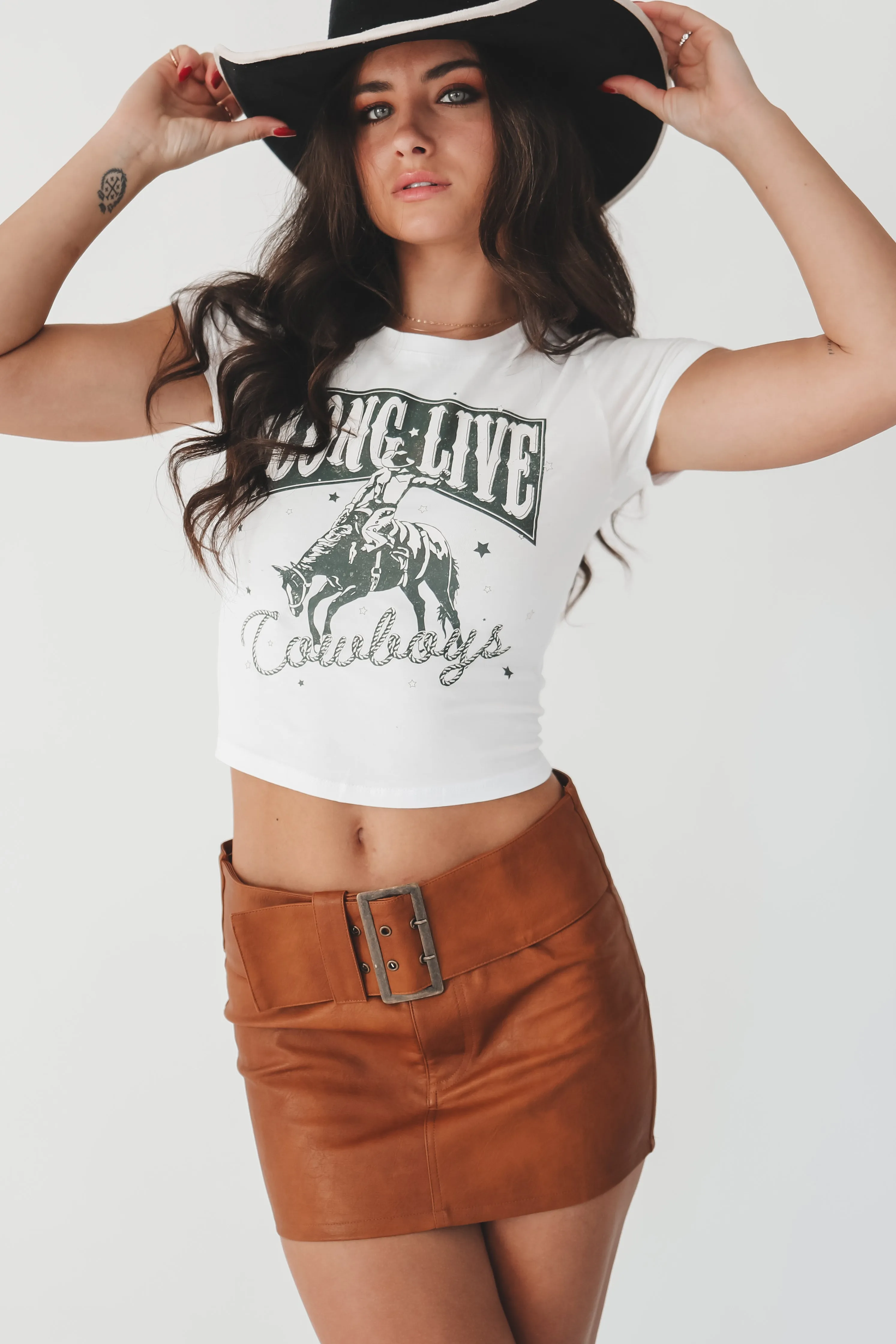 Long Live Cowboys Western Graphic Cropped Fitted Tee
