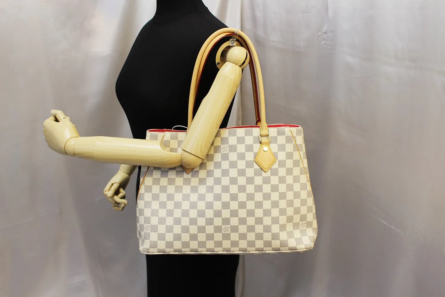 LOUIS VUITTON Calvi Damier Azur Shoulder Bag