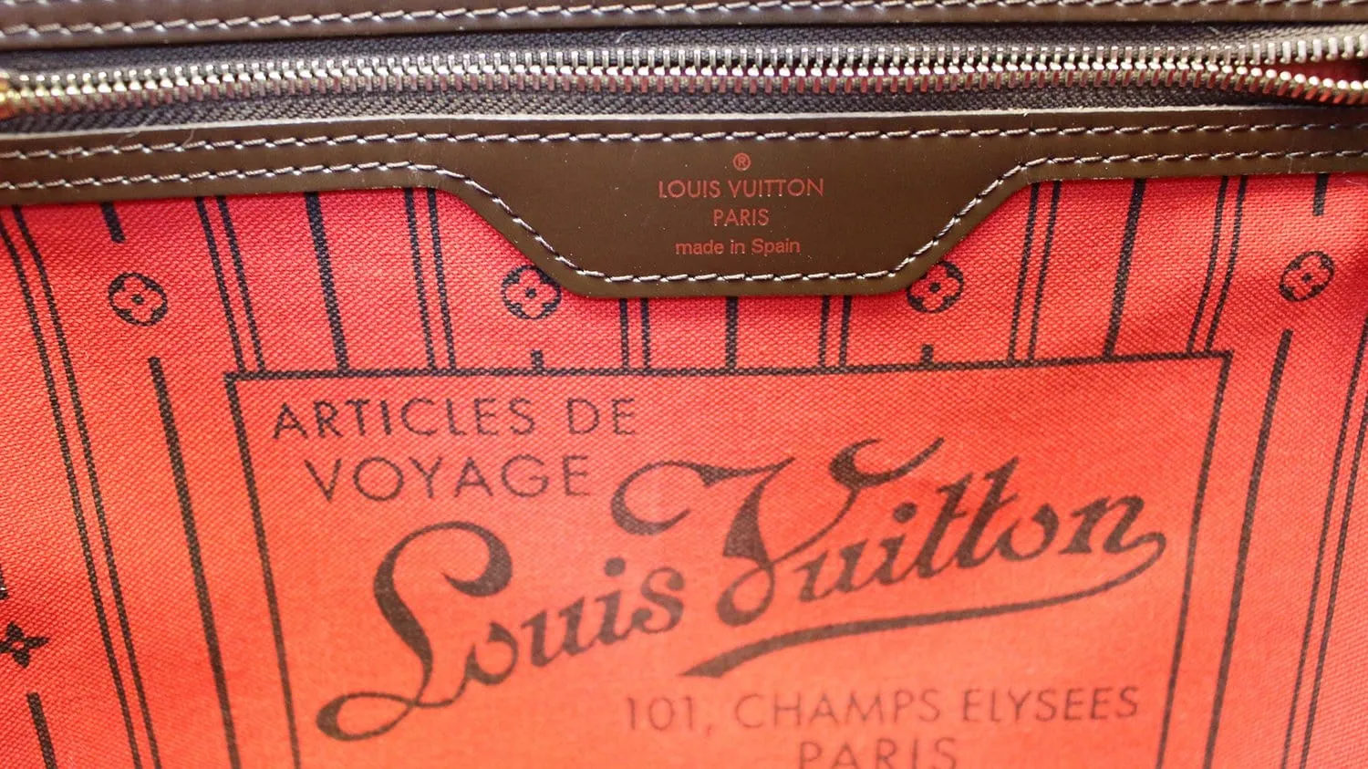 LOUIS VUITTON Damier Ebene Neverfull MM Shoulder Bag
