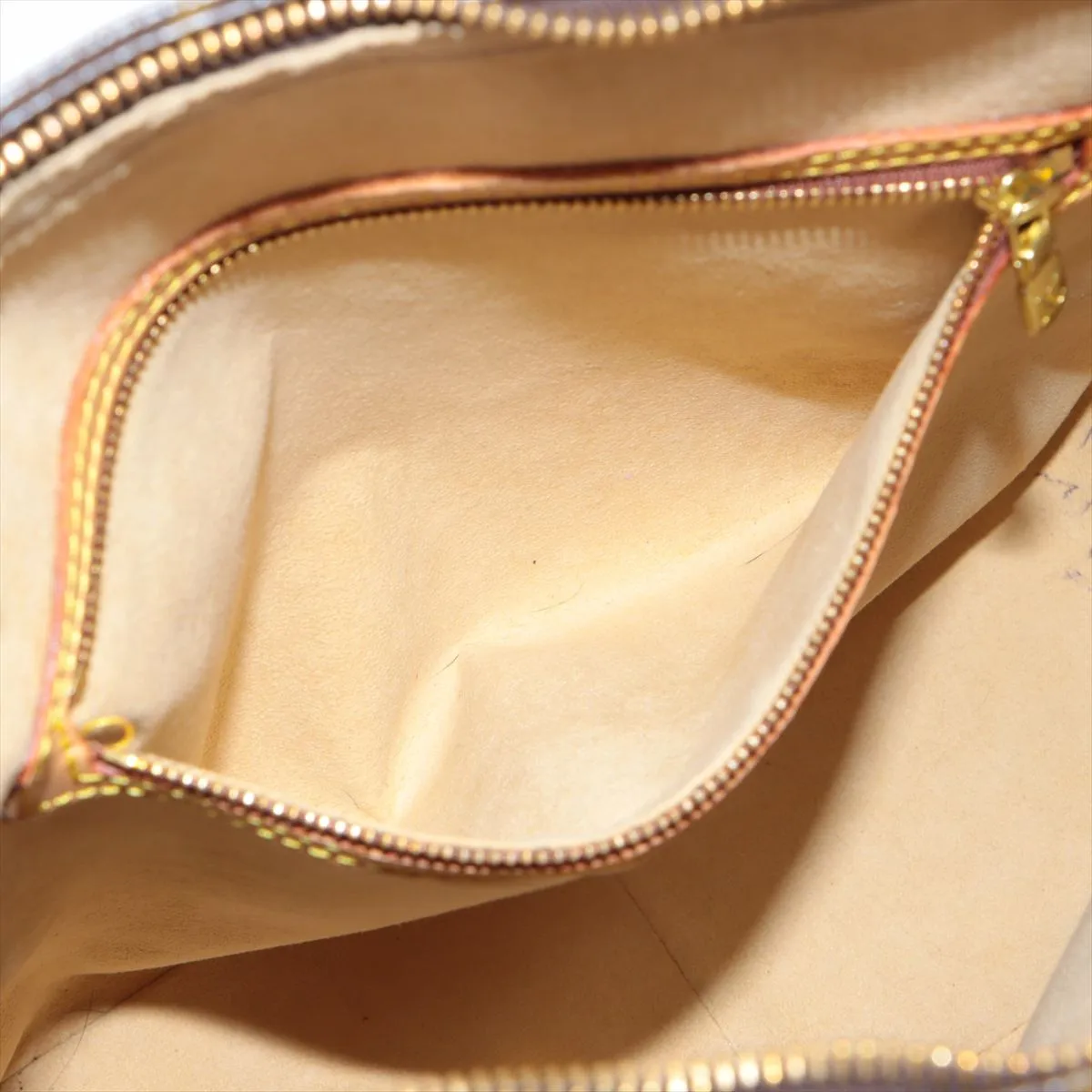 Louis Vuitton Monogram Shoulder Bag