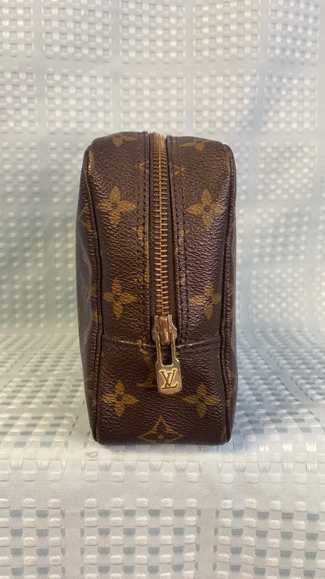 Louis Vuitton Trousse Toilette 23 Pouch