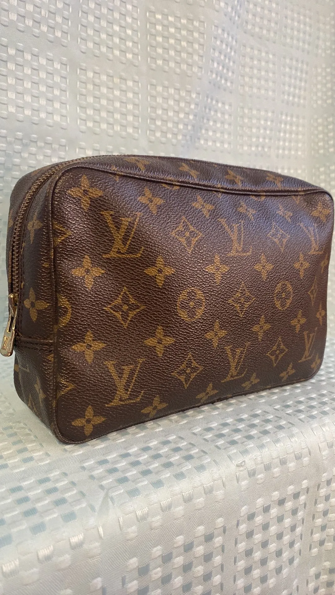 Louis Vuitton Trousse Toilette 23 Pouch