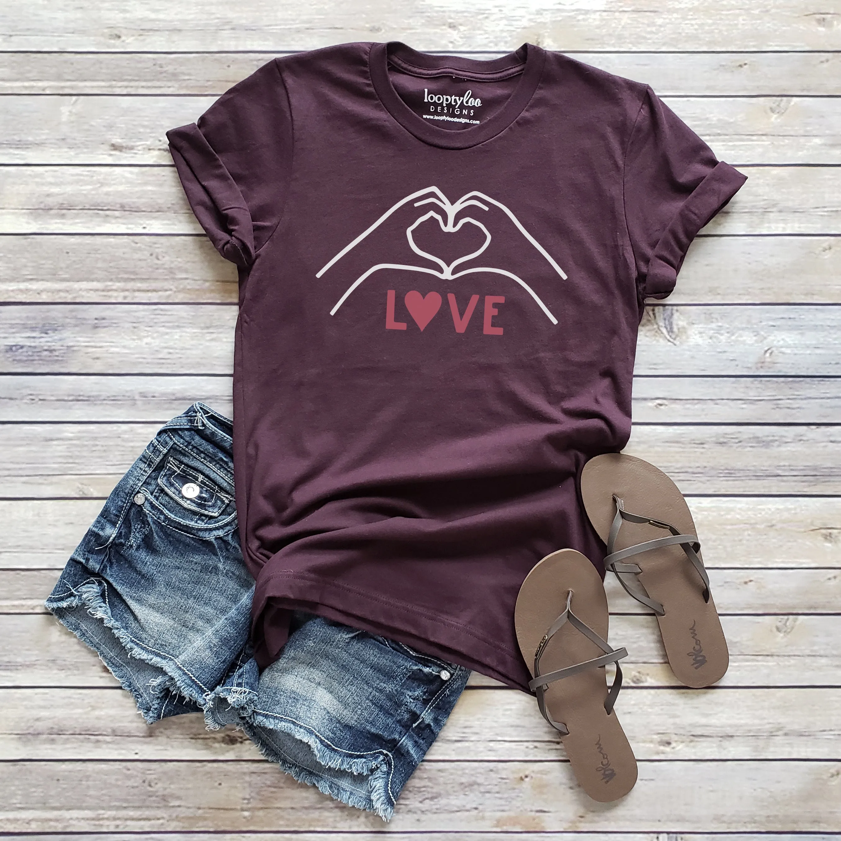 LOVE SIGN TEE