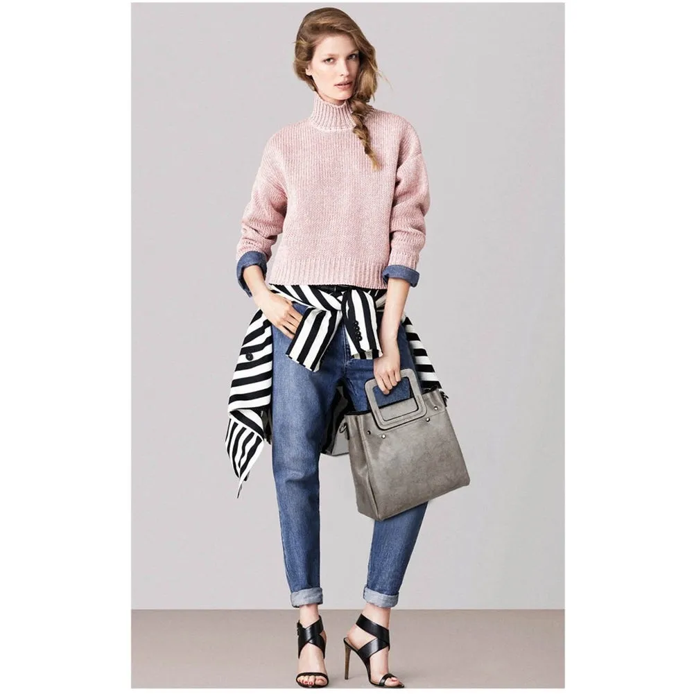 <bold>Bucket / Crossbody Bag  <br>Genuine-Leather