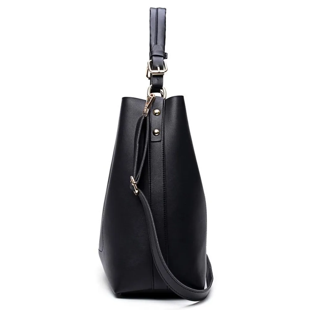 <bold>Bucket / Tote Bag  <br>Vegan-Leather