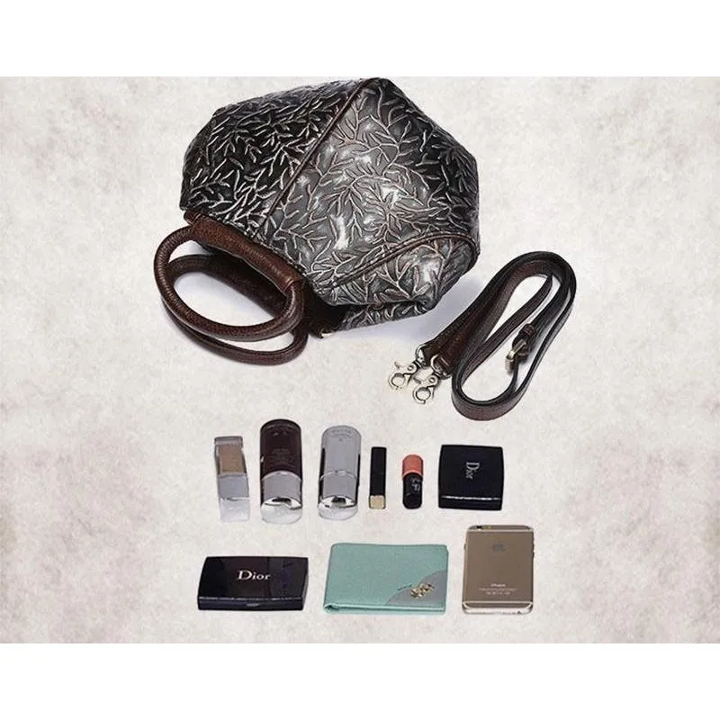 <bold>Shell / Crossbody Bag <br>Genuine-Leather