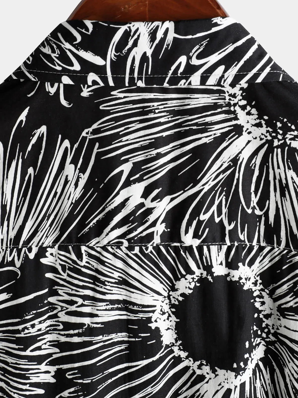 Men‘s 100% Cotton Sunflower Black Floral Short Sleeve Button Shirt