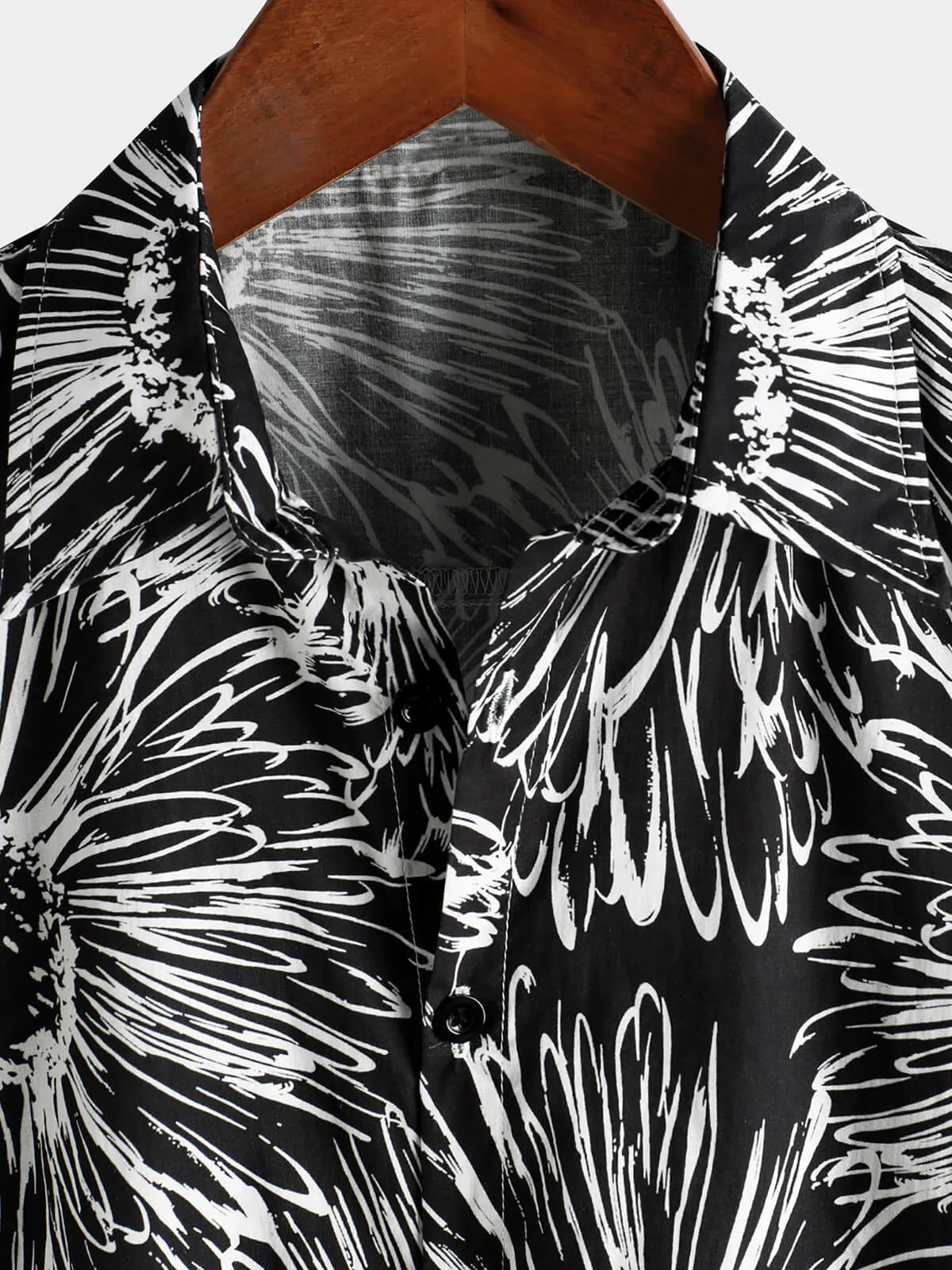 Men‘s 100% Cotton Sunflower Black Floral Short Sleeve Button Shirt
