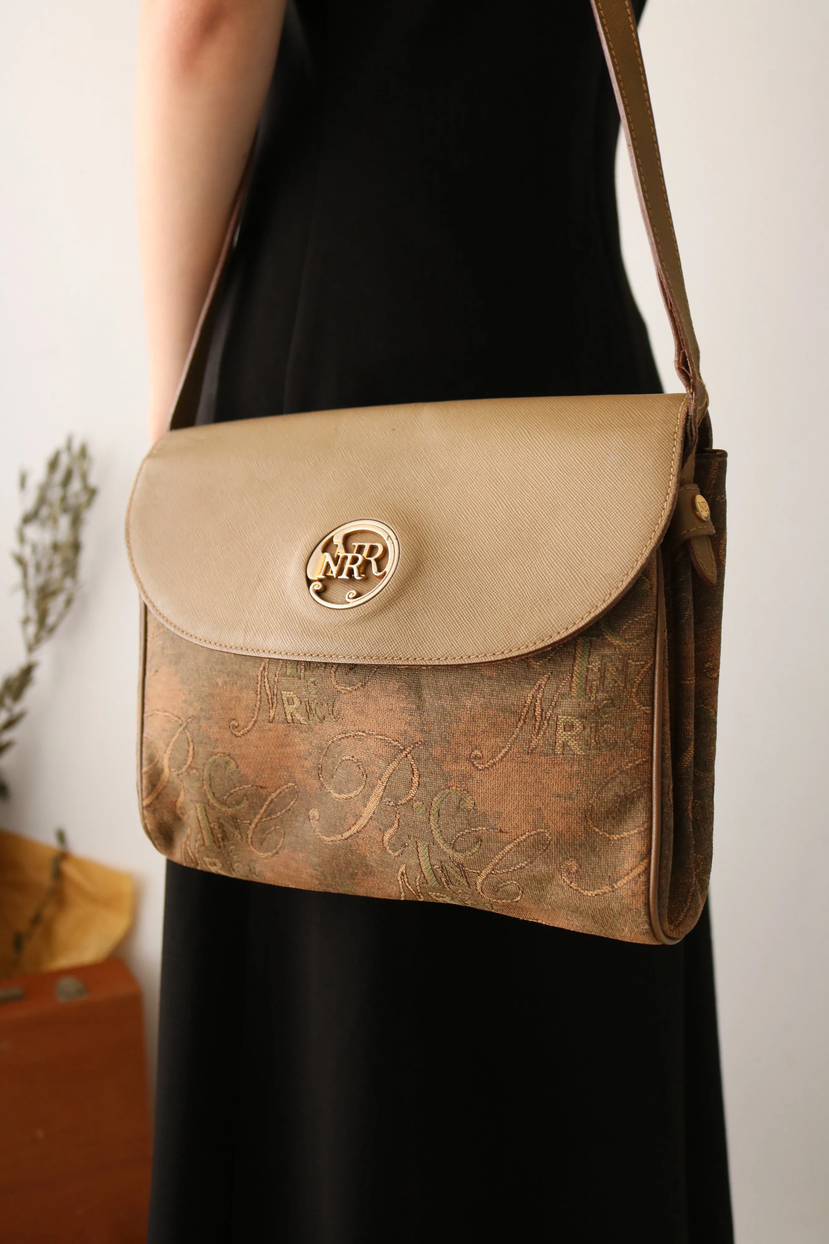 Nina Ricci bag (vintage)-sold out