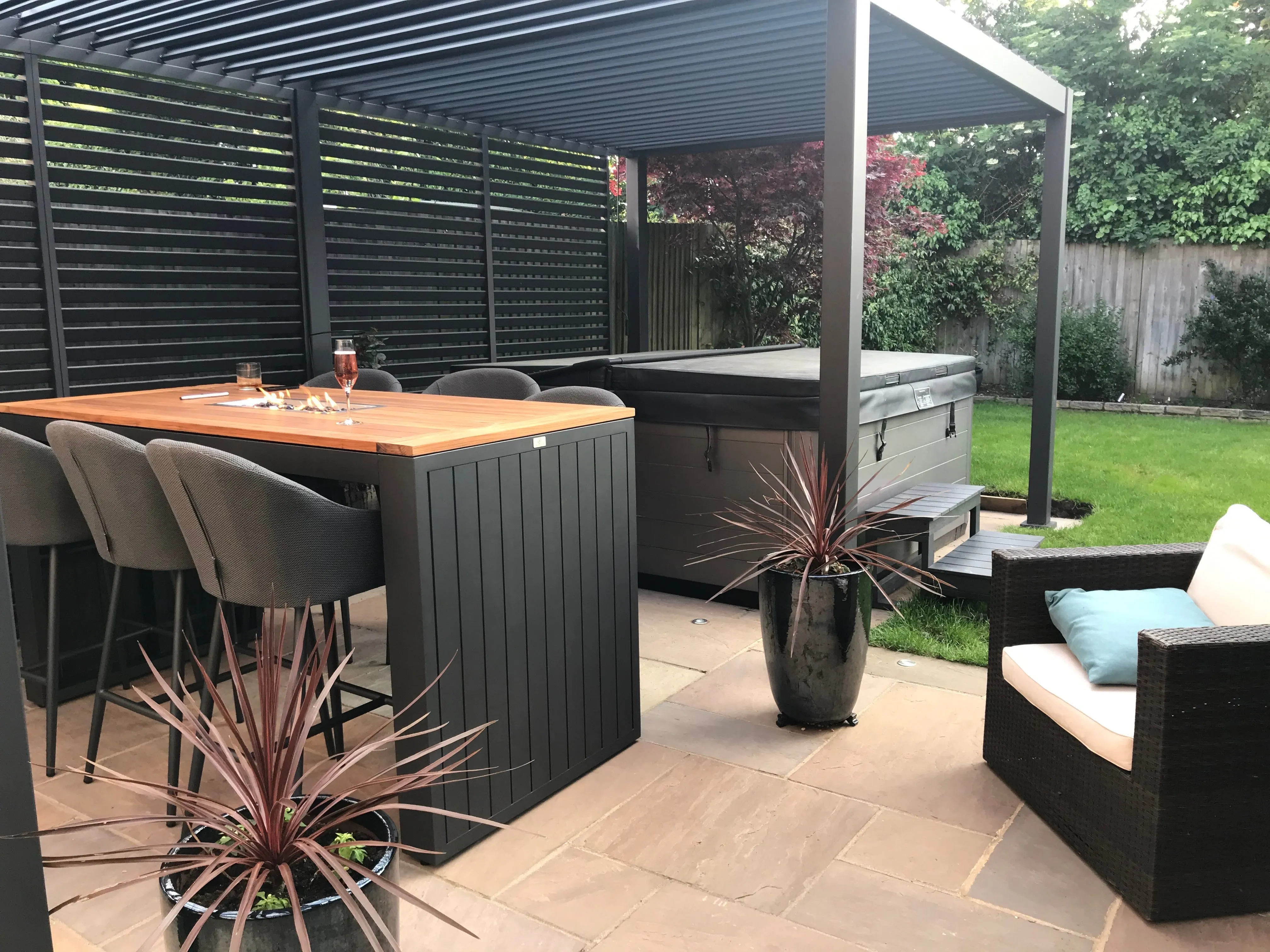 Nova Titan 8m x 3m Rectangular Aluminium Pergola New Model