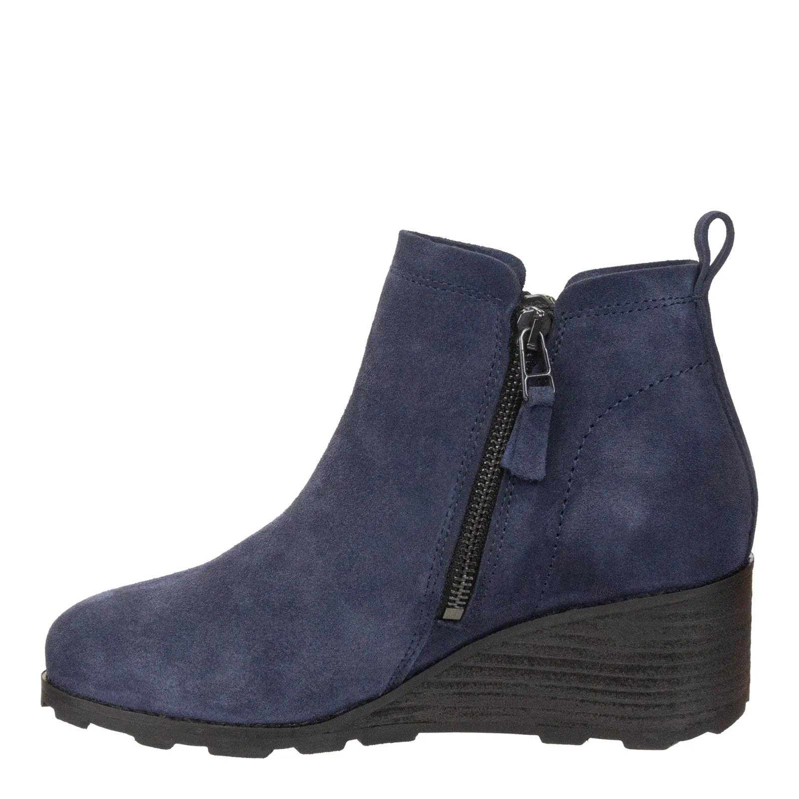 OTBT: STORY in NAVY Wedge Ankle Boots