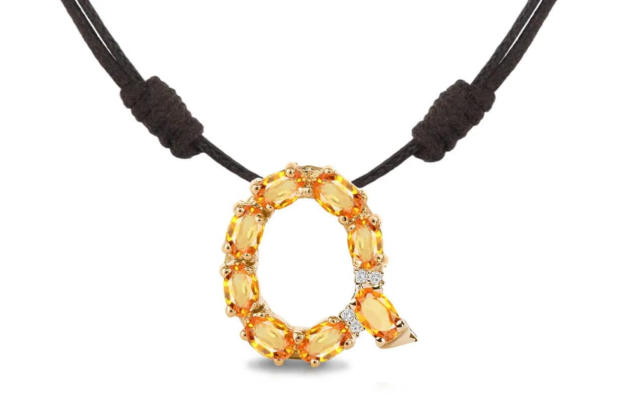 Pendant Letter Q Initial 18kt Gold