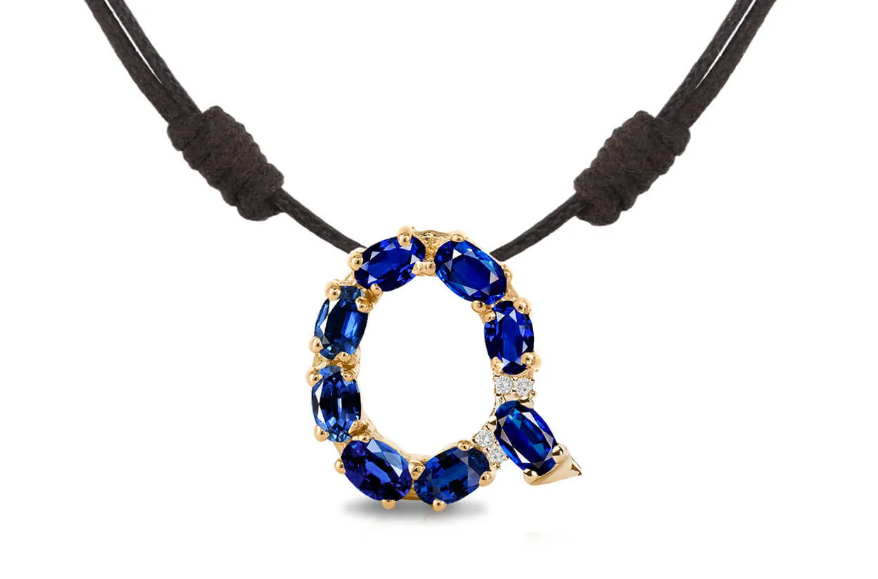 Pendant Letter Q Initial 18kt Gold