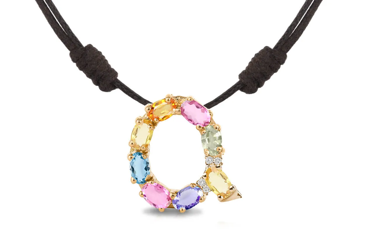 Pendant Letter Q Initial 18kt Gold