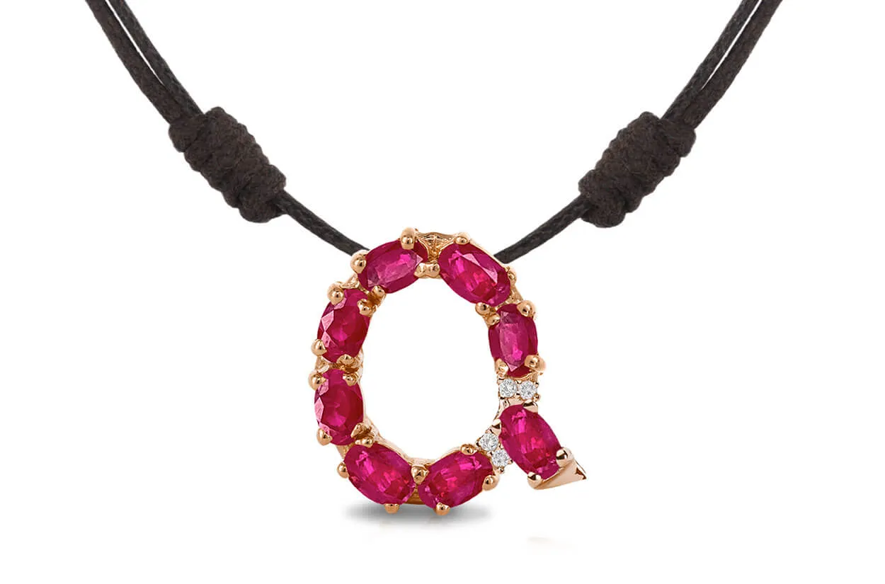 Pendant Letter Q Initial 18kt Gold