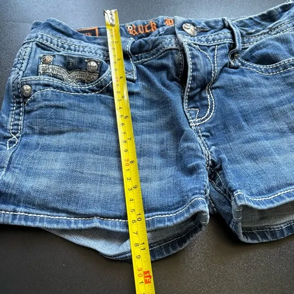 Rock Revival Blue Denim Women's Shorts sherry 28 embroidered buckle spsarkle
