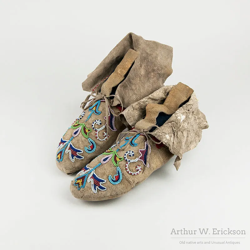 Sarsi (Tsuu T'ina) Partially Beaded Moccasins