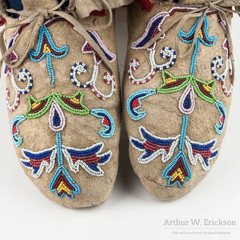 Sarsi (Tsuu T'ina) Partially Beaded Moccasins