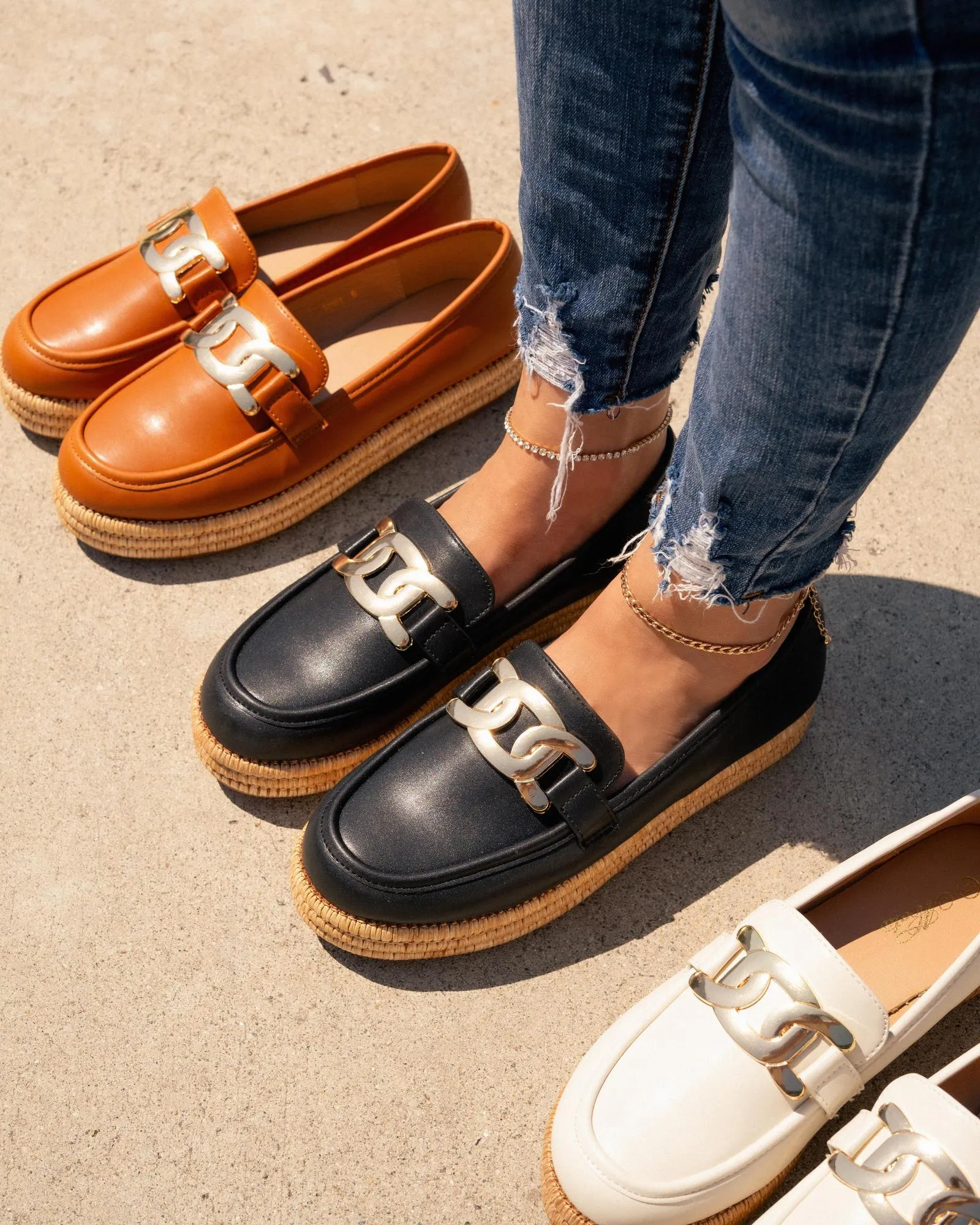 SAUDI MATA SHOES