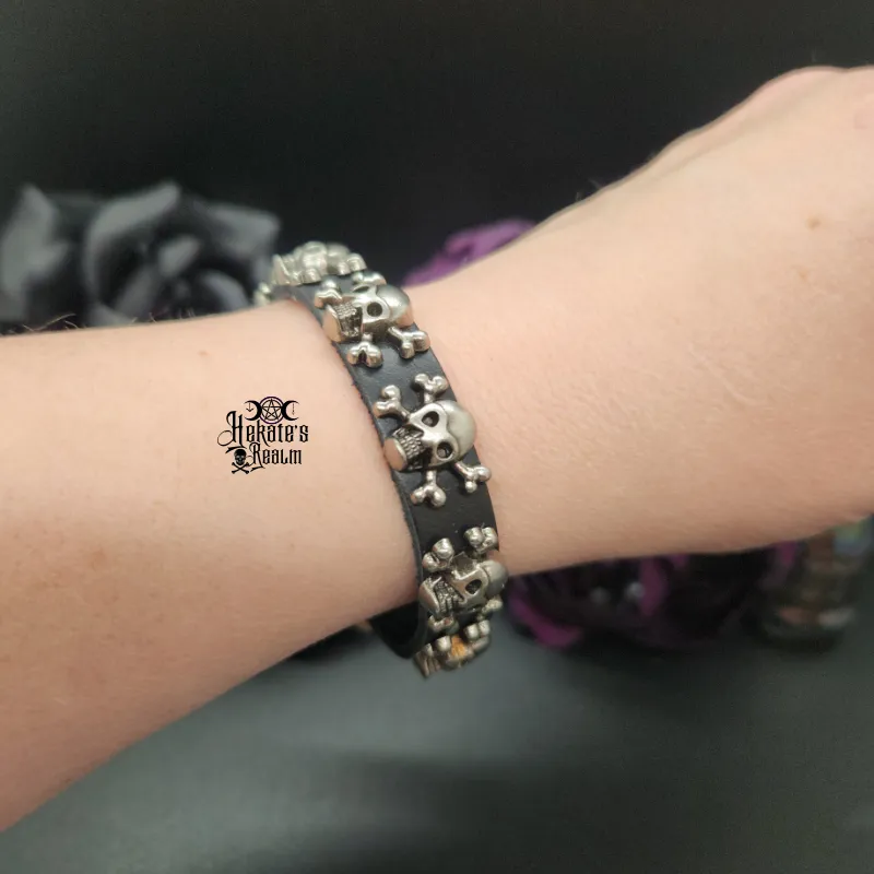 Skull & Crossbones Leather Bracelet