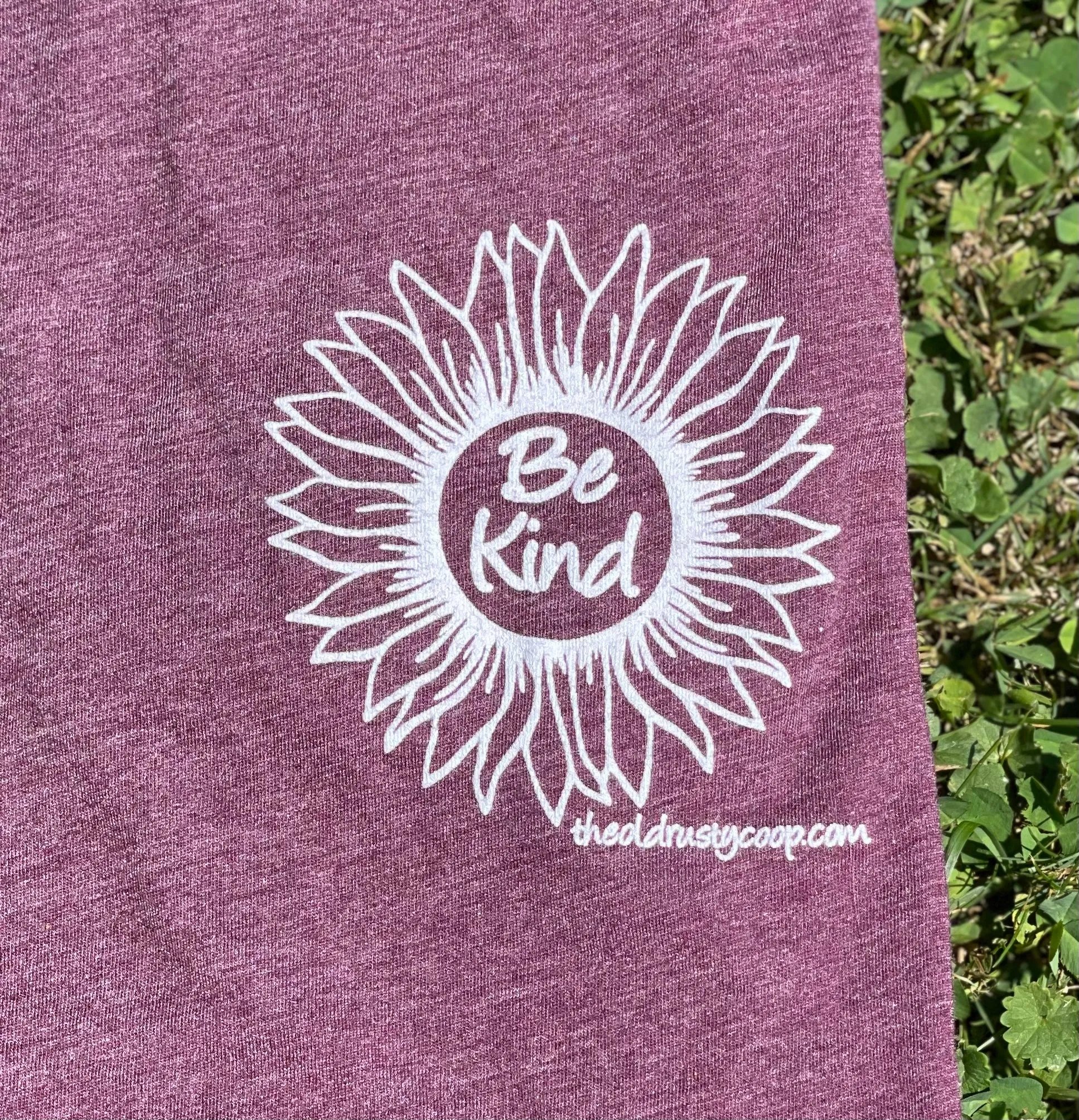 Super Soft Short Sleeve Maroon Be Kind T-shirt